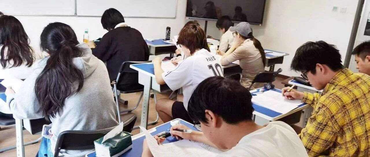 海淀区2025-2026学年高三年级二模考试语文试题