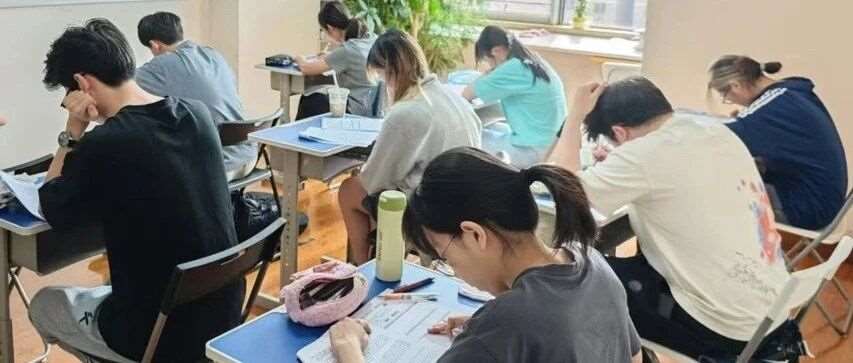 海淀区2024-2025学年高三年级二模物理试题